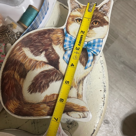 Gift it! Vintage Cat Shaped storage tins - Picture 3 of 4